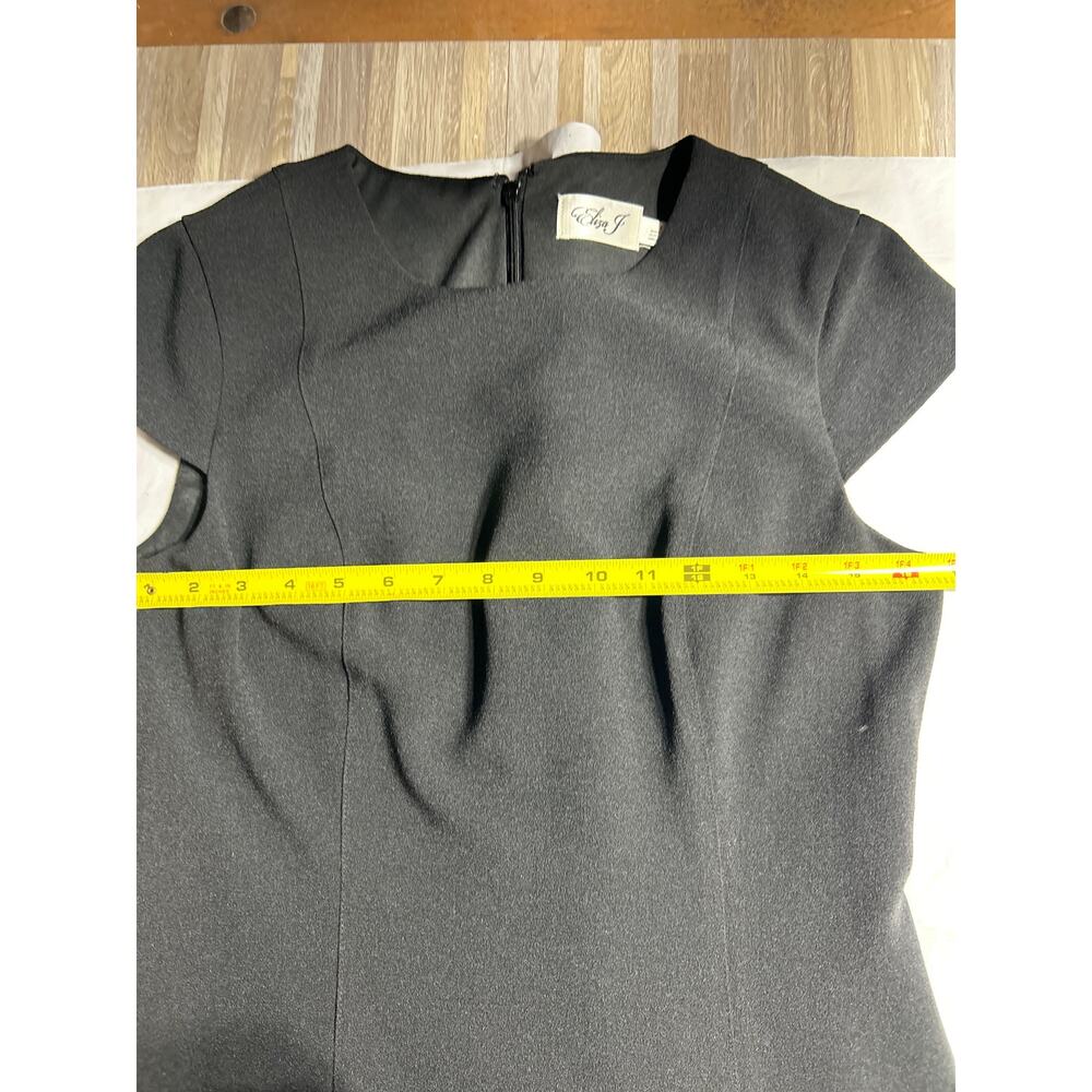 Eliza J Tiered Ruffle Crepe Sheath Dress Cap Sleeves Formal Black Dress SIZE 8 - Picture 6 of 9